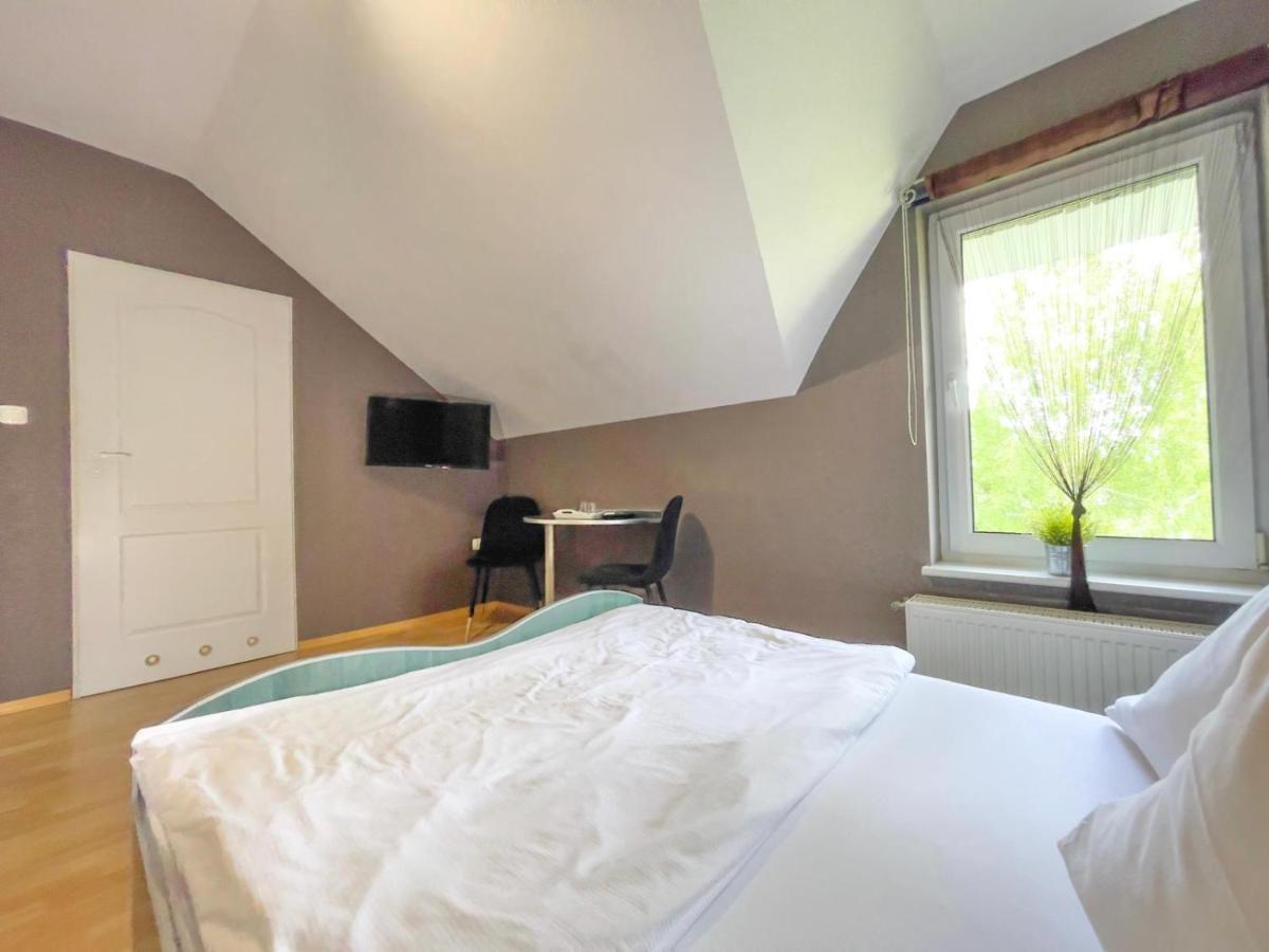 Brydar With Sauna, Swimming Pool And Jacuzzi Mielno  Esterno foto